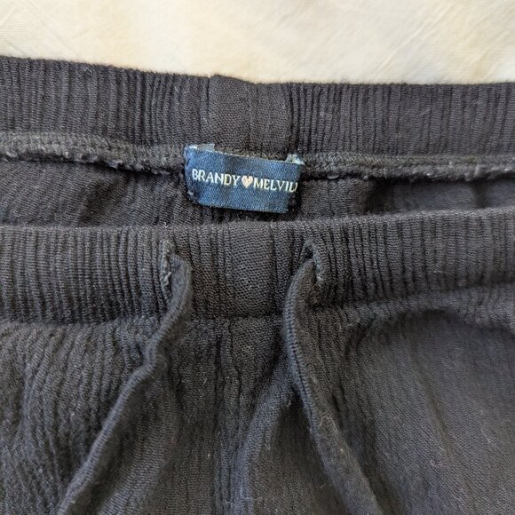 Brandy Melville black linen mini shorts - Picture 2 of 3